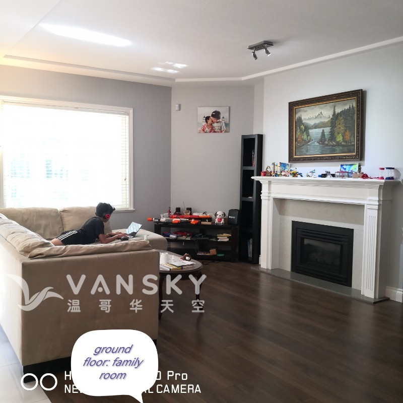 260103181728_Family room.jpg